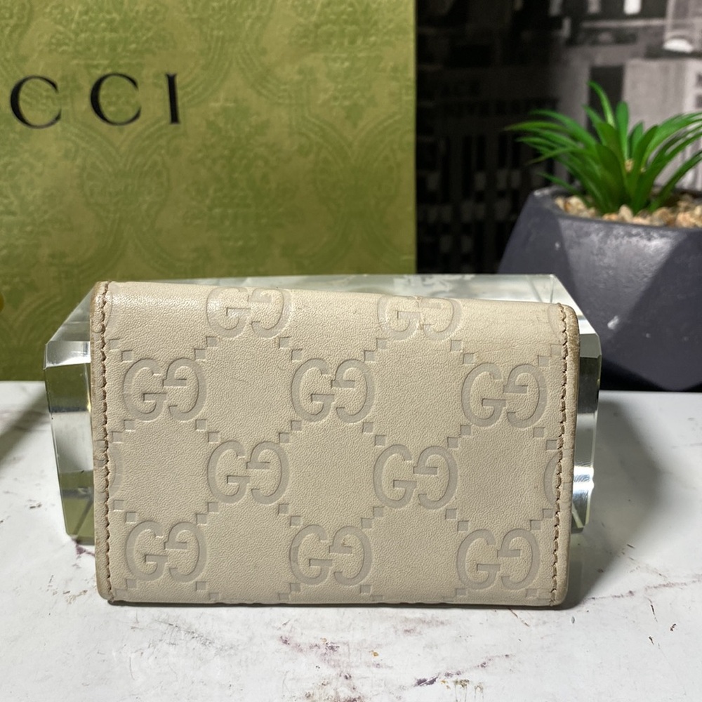 Authentic Gucci Guccissima Key Case - Picture 4 of 14